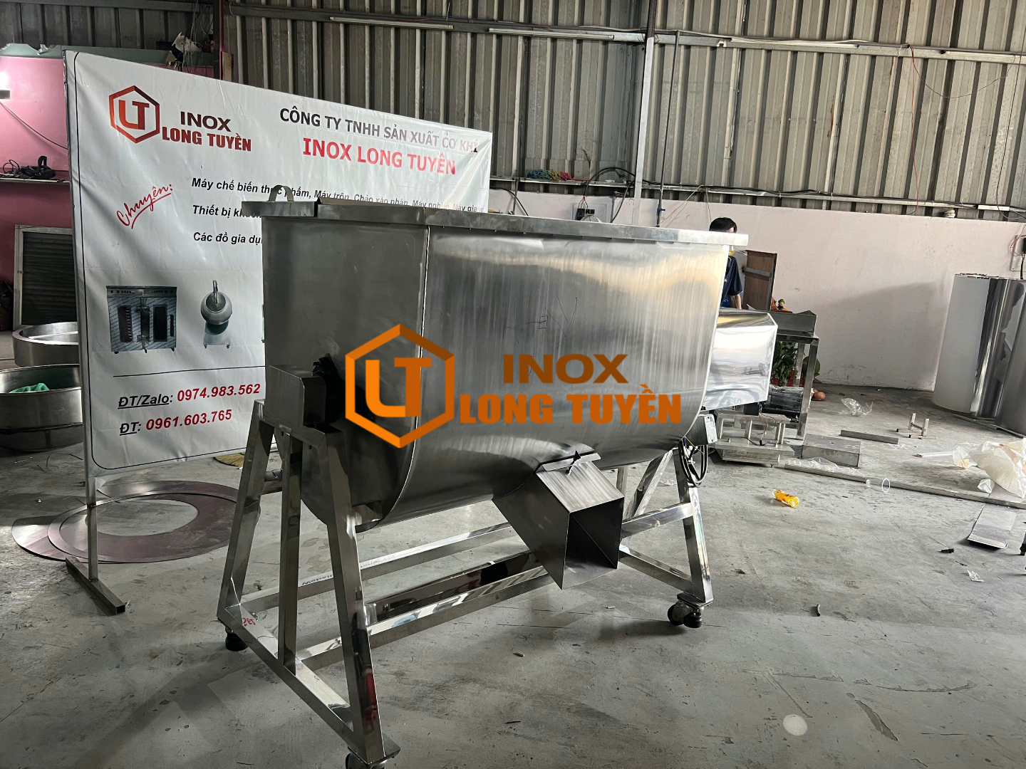 Máy Trộn Thực Phẩm Iox 304 Cho Nhà Xưởng