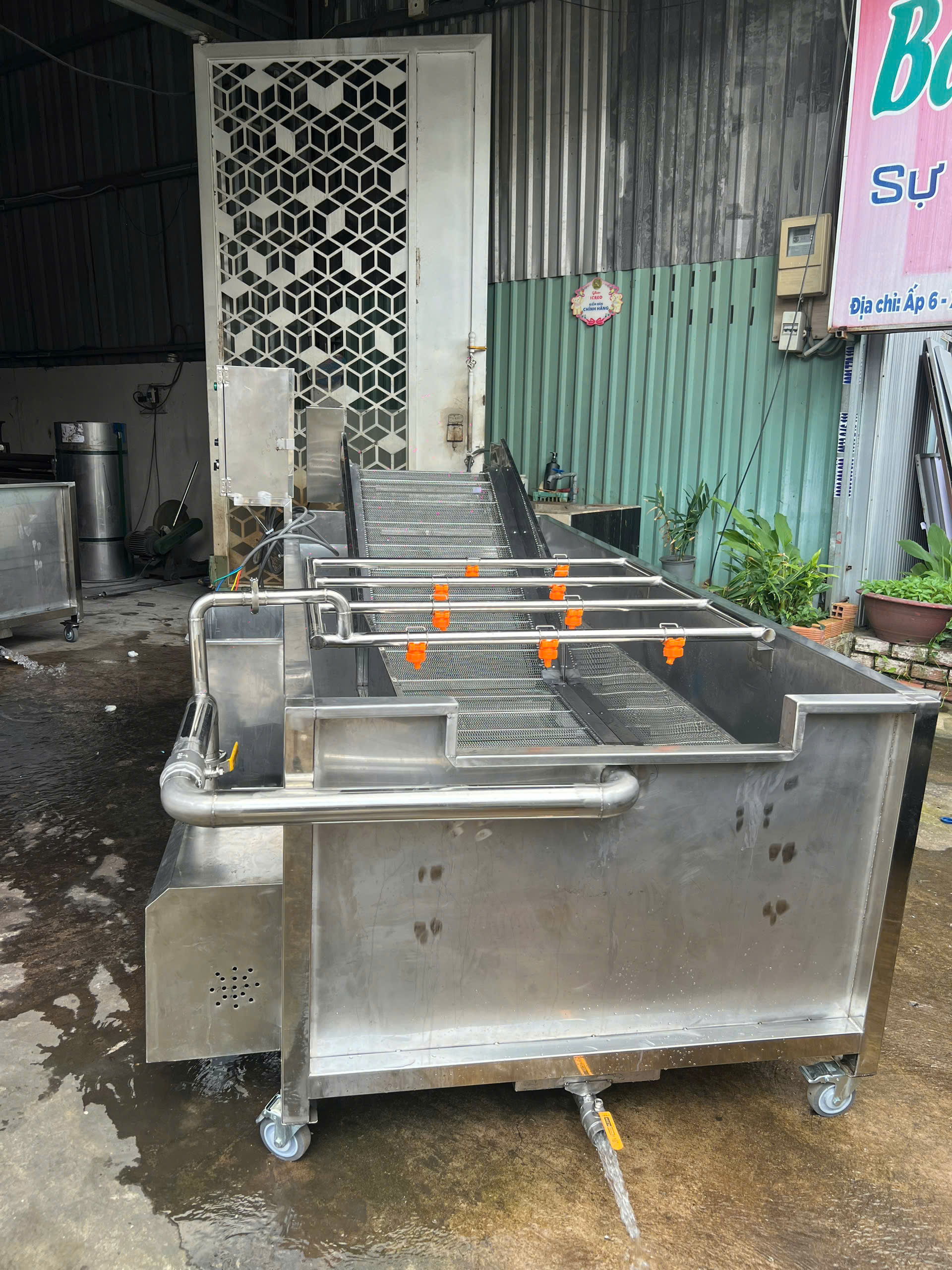 Máy Rửa Rau Củ Hải Sản Inox 304 – Thiết Bị Làm Sạch Thực Phẩm Công Nghiệp